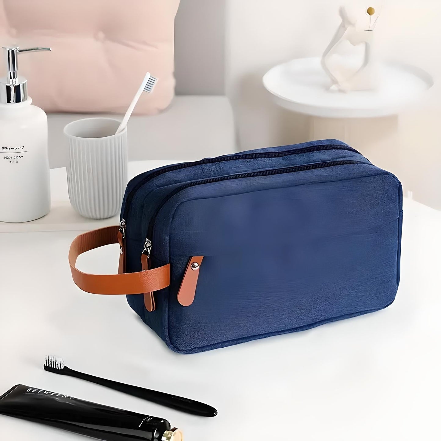 Jethro | Men's Sleek Modern Design Toiletries Bag