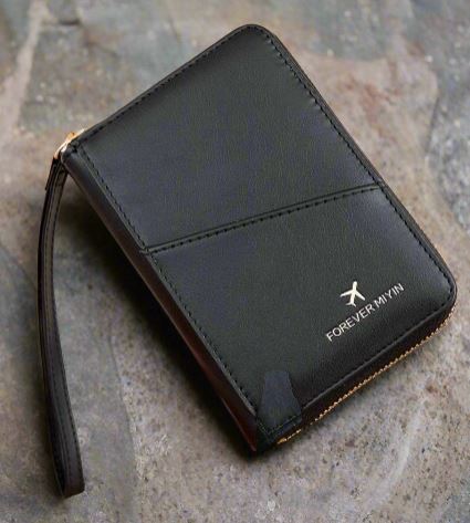 Luz | RFID-Secure Travel Wallet