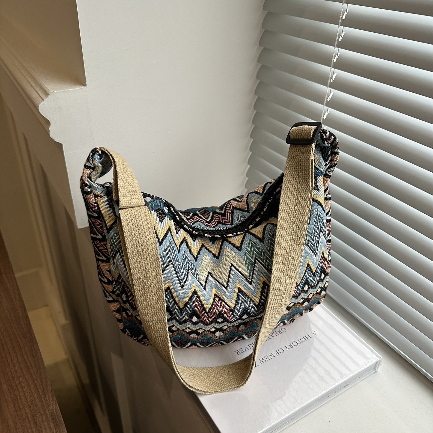 Iliana | Boho Chic Ethnic Travel Crossbody Bag
