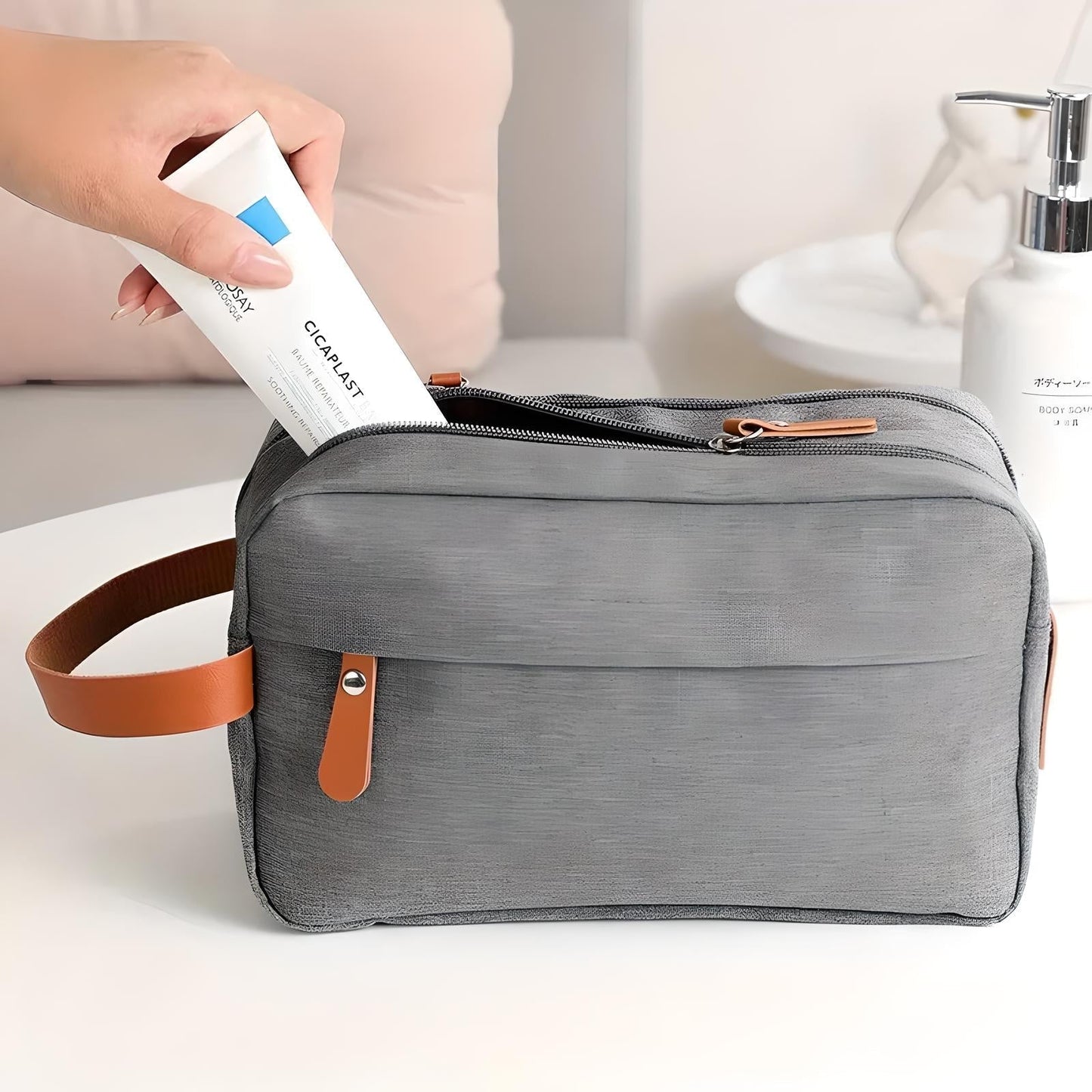 Jethro | Men's Sleek Modern Design Toiletries Bag
