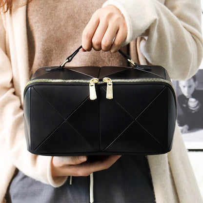 Andi | Waterproof Chic Cosmetic Bag
