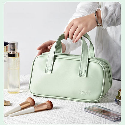 Charloutte | Versatile & Functional Travel-Friendly Cosmetics Bag