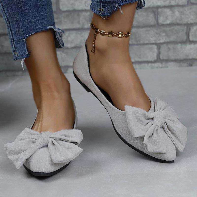 Aria | Pointed Flats – Bow Accent for a Chic Finish