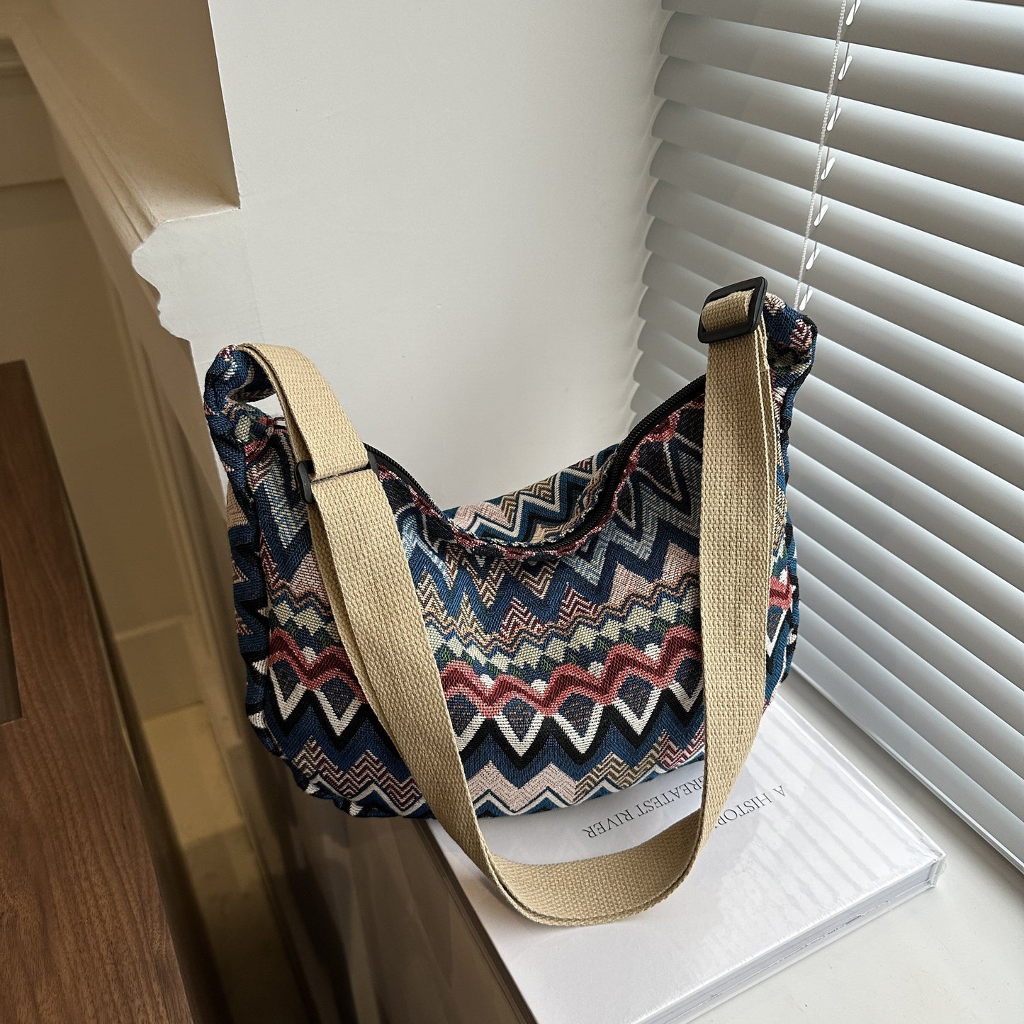 Iliana | Boho Chic Ethnic Travel Crossbody Bag