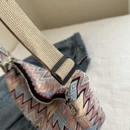 Iliana | Boho Chic Ethnic Travel Crossbody Bag