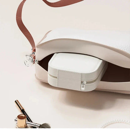 Kori | Portable LED Lighted Mirror Travel Makeup Case