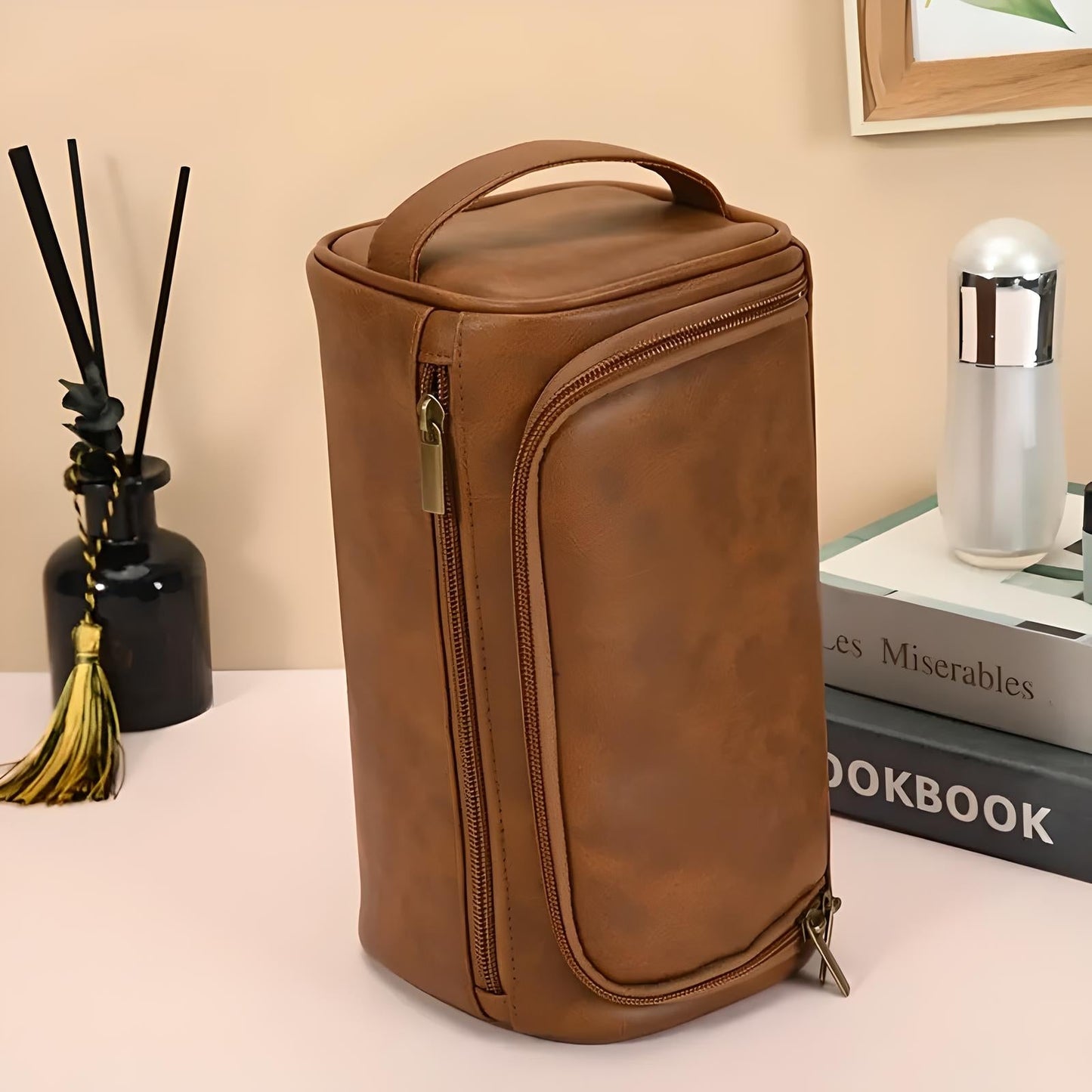 Rodrigo | Timeless Design & Travel-Friendly Grooming Bag