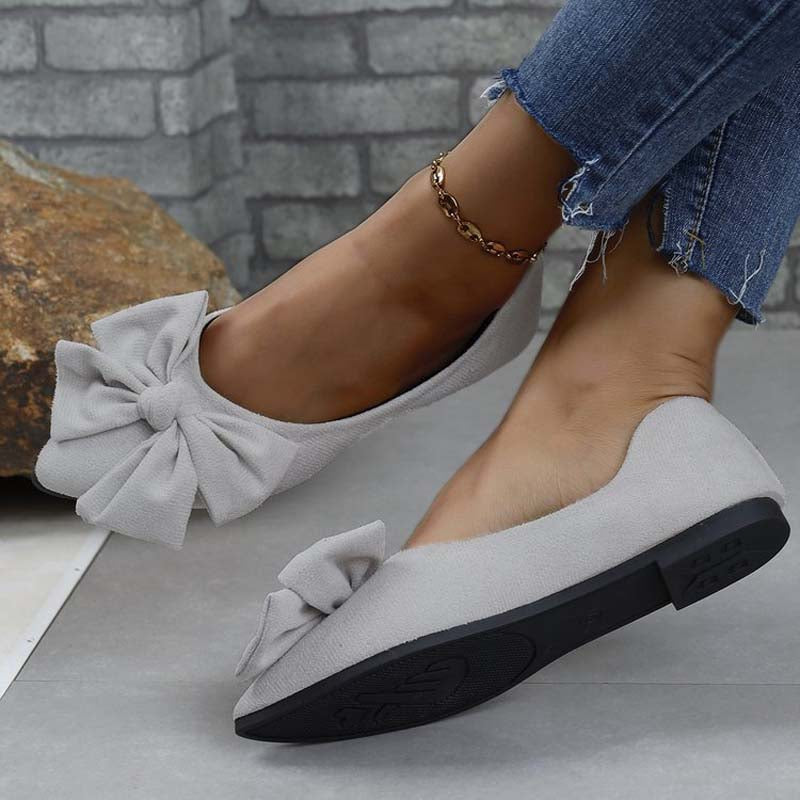 Aria | Pointed Flats – Bow Accent for a Chic Finish