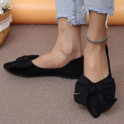 Aria | Pointed Flats – Bow Accent for a Chic Finish