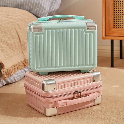 Iliana | Stylish & Lightweight Multiple Storage Makeup Case