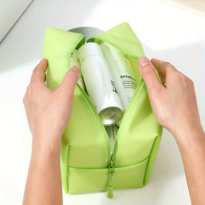 Berkley | Sleek and Minimalist Multi-Compartments Travel Organizer