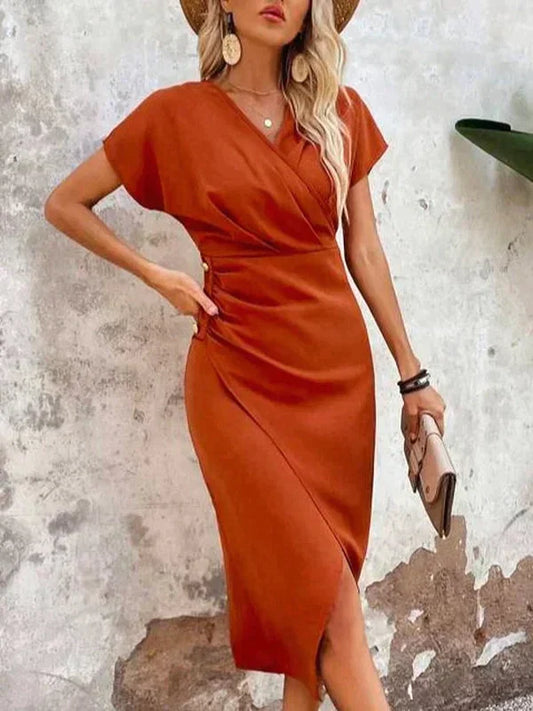 EMMA | Chic Party Dress with Stunning Front Slit - Lizabella Fashion